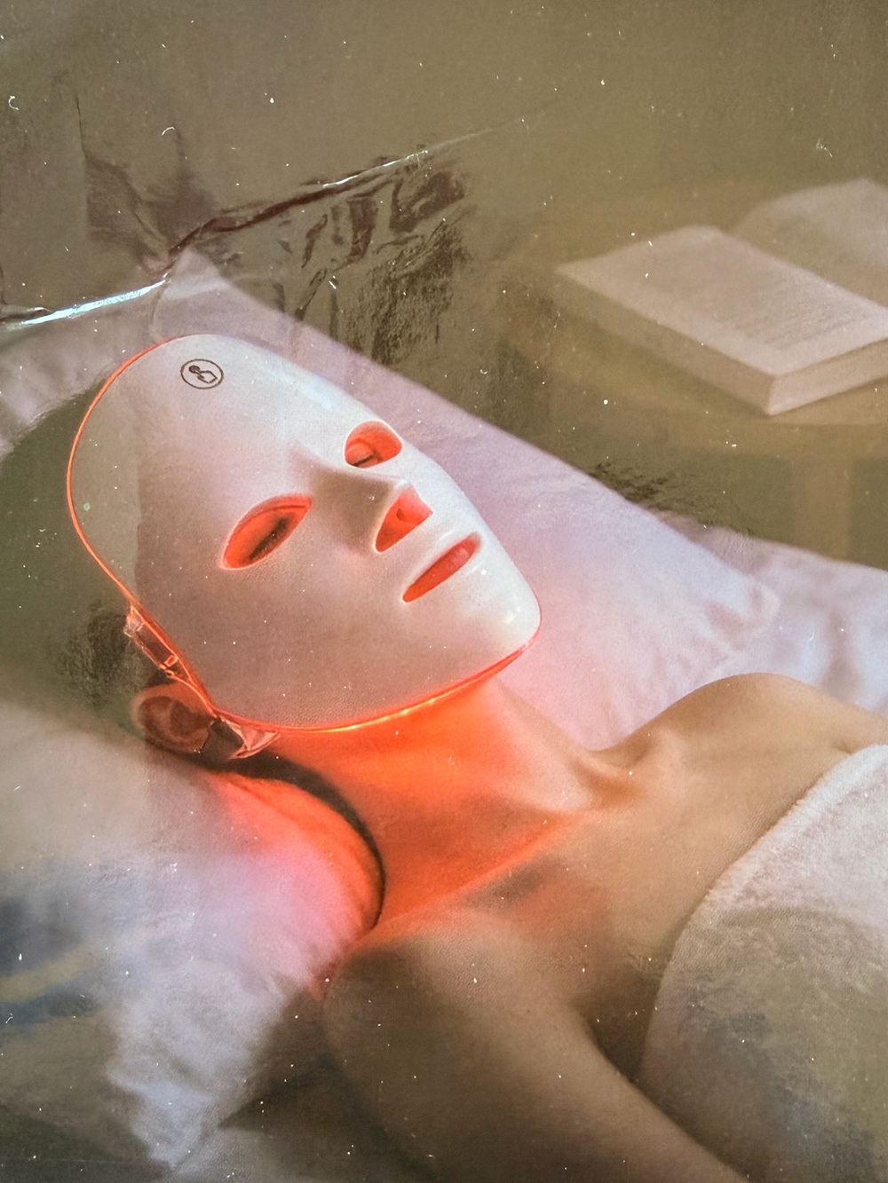 7 color Led Therapy cosmetic Face mask, NIB